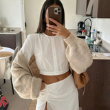 Cropped Long Sleeve Knit Top with Minimalist Design