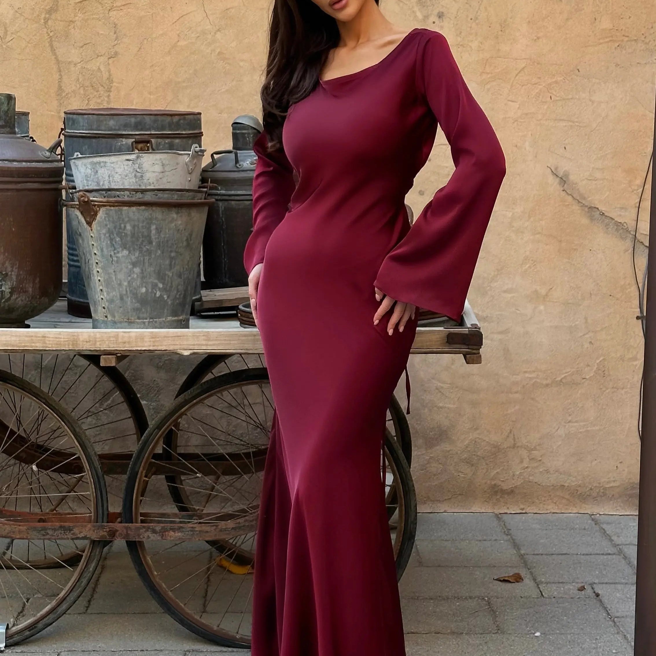 Noélisse | Long Sleeve Flowing Maxi Dress