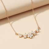 Women's Zirconia Flower Pendant Necklace