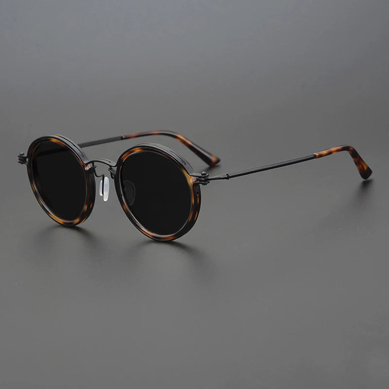 Round Metal Frame Polarised Sunglasses