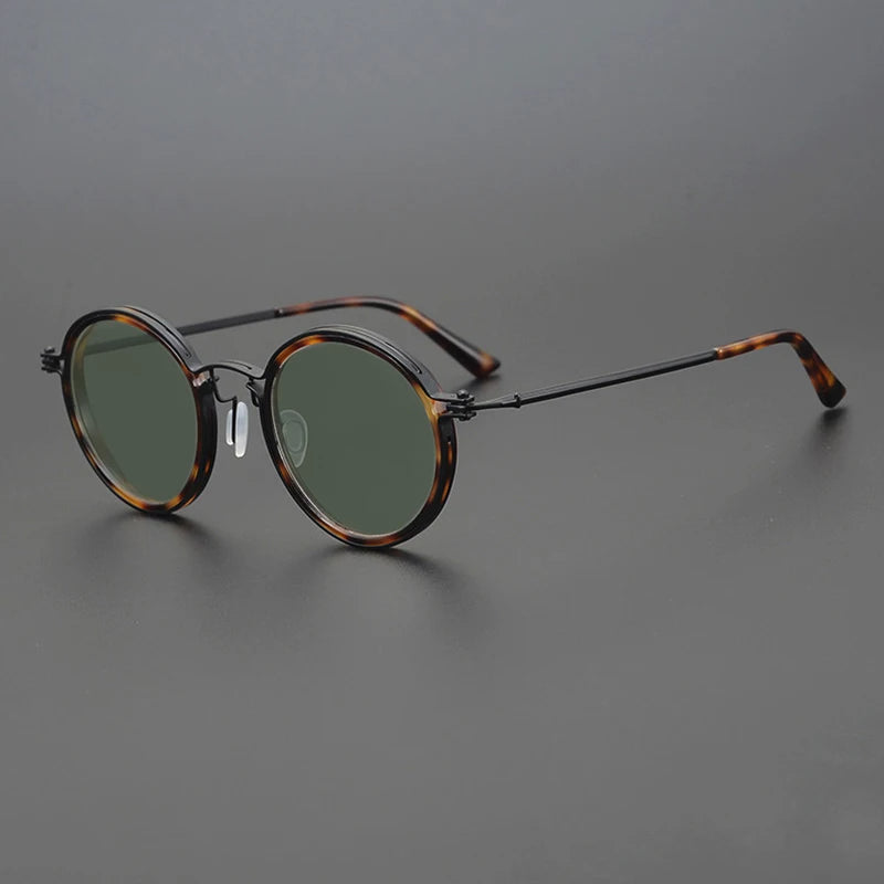 Round Metal Frame Polarised Sunglasses