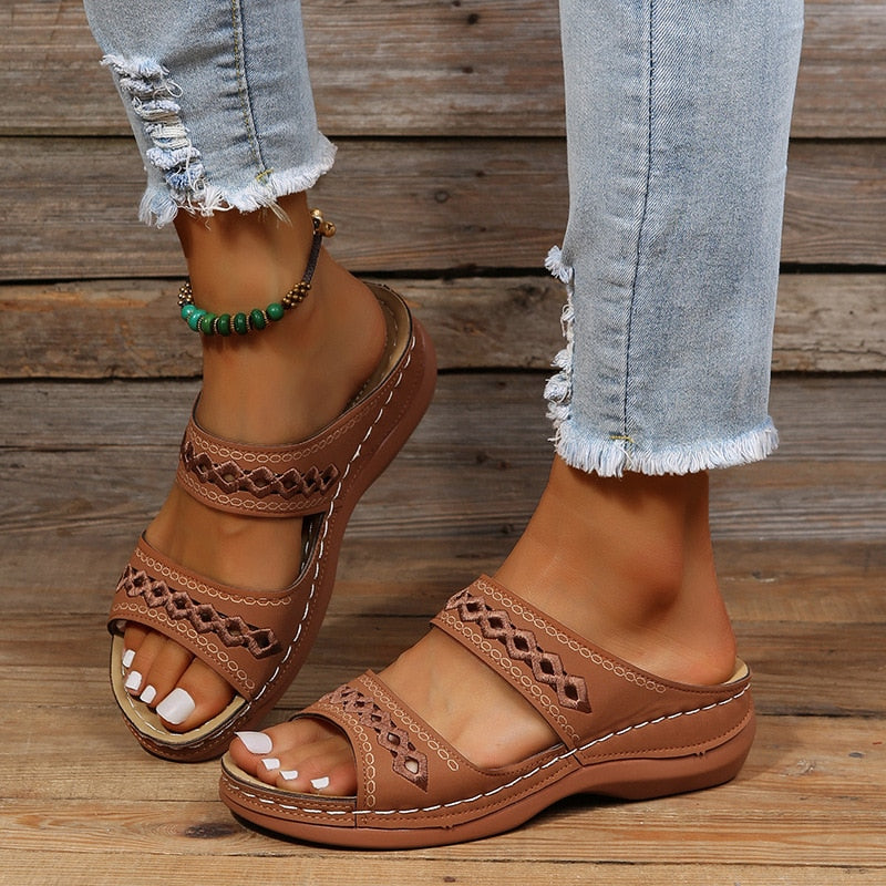 Double Strap Buckle Flat Sandals