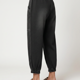 Women's Elastic Waist Tapered Ankle Jeans