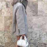 Women's Spacious Vegan Leather Handbag With Detachable Strap